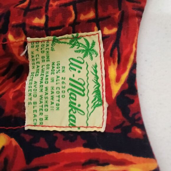 Ui Maika Tropical Print Honeymoon Dress with Red and Orange Hues Made in Hawaii - Picture 3 of 3